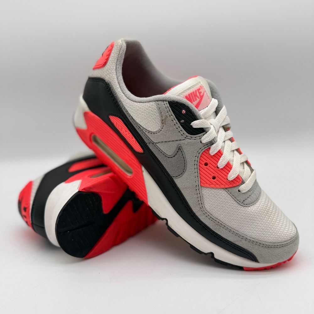Nike Air Max 90 Mens 10.5 Infrared White Grey Black Radiant Red * W/Not OG Box*